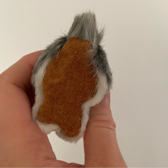 Bunny Rabbits Ornaments, Soft Bunnies, 2 of them, White and Gray Rabbits. - Picture 12 of 12